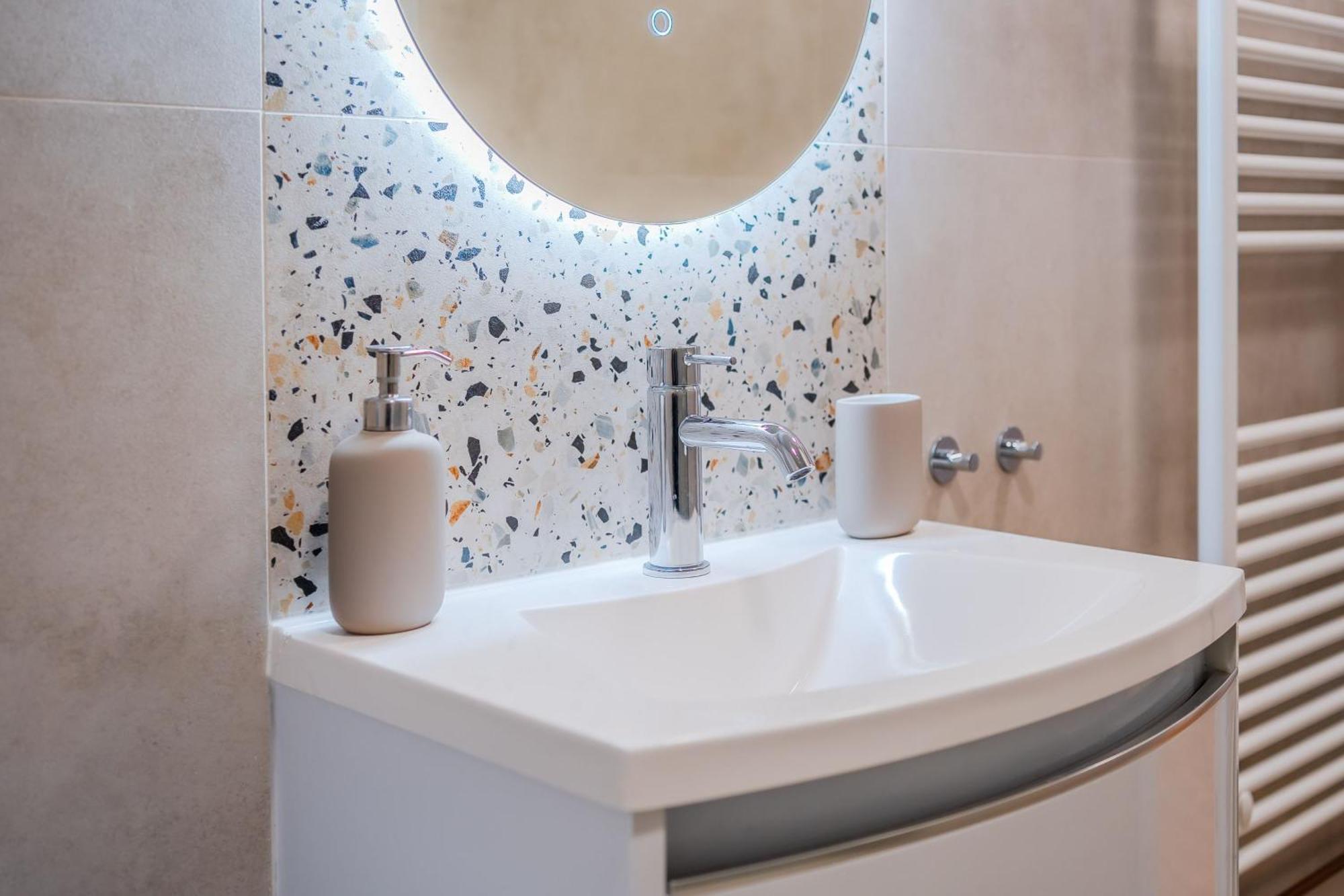 Peaceful Nest In City Center - Happy Rentals Zagreb Bagian luar foto